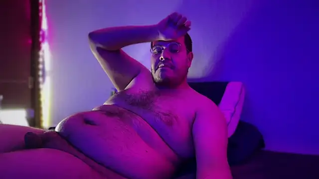 Snapshot of bearcloudcomputa chatting on April 2026 05:49:01 AM bearcloudcomputa online show from April 2026 05:49:01 AM