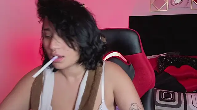 Pauilina online show from December 2024 06:55:02 AM