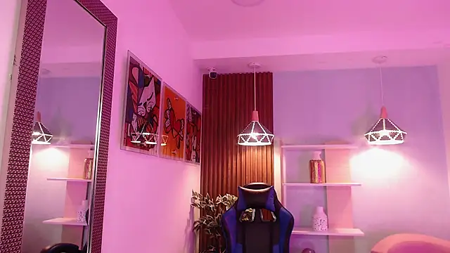 Dalila Sky online show from September 2025 06:09:02 PM