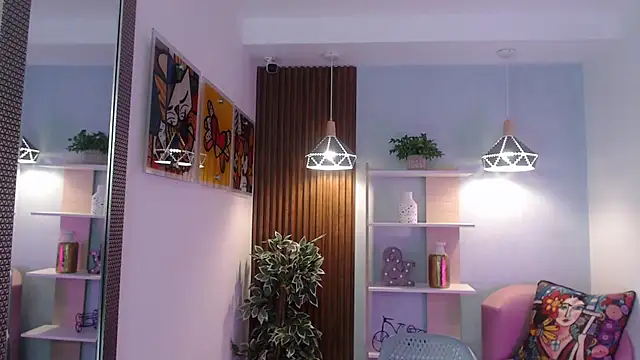 Dalila Sky online show from April 2026 06:02:01 PM