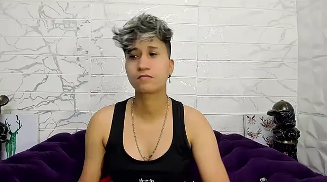 Snapshot of Im_Milan_Rs chatting on February 2025 09:51:02 AM Im Milan Rs online show from February 2025 09:51:02 AM