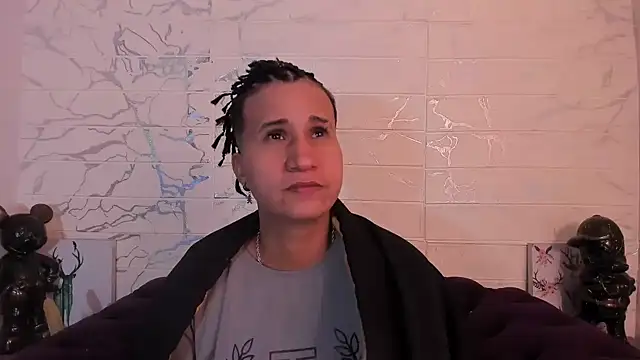 Snapshot of Im_Milan_Rs chatting on February 2025 09:44:02 AM Im Milan Rs online show from February 2025 09:44:02 AM