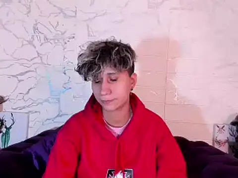 Snapshot of Im_Milan_Rs chatting on March 2025 02:03:02 AM Im Milan Rs online show from March 2025 02:03:02 AM