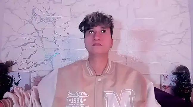 Snapshot of Im_Milan_Rs chatting on March 2025 07:19:02 AM Im Milan Rs online show from March 2025 07:19:02 AM