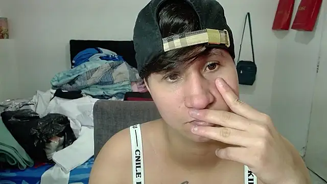 Snapshot of Im_Milan_Rs chatting on December 2025 08:15:02 PM Im Milan Rs online show from December 2025 08:15:02 PM