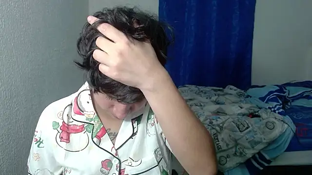 Snapshot of Im_Milan_Rs chatting on February 2026 05:26:02 AM Im Milan Rs online show from February 2026 05:26:02 AM