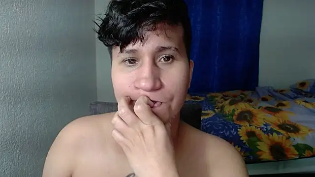 Snapshot of Im_Milan_Rs chatting on February 2026 02:41:01 AM Im Milan Rs online show from February 2026 02:41:01 AM