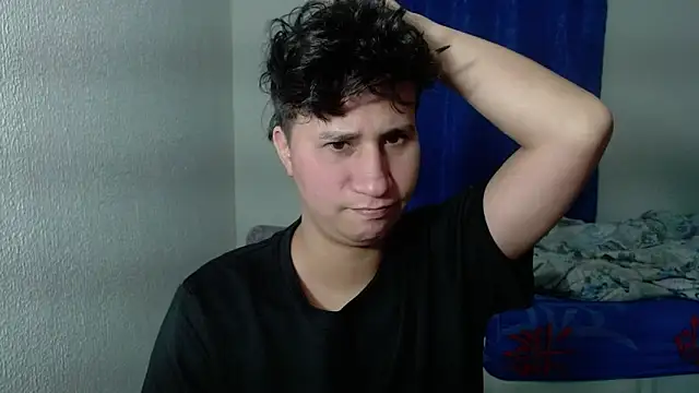 Snapshot of Im_Milan_Rs chatting on February 2026 04:10:02 AM Im Milan Rs online show from February 2026 04:10:02 AM