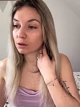 carlaaa online show from February 2026 08:57:02 AM