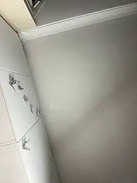 Snapshot of EllyChantal_11 chatting on January 2025 08:46:02 PM EllyChantal 11 online show from January 2025 08:46:02 PM