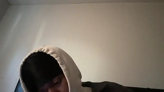 Snapshot of tokenkingtn chatting on November 2025 02:32:01 PM tokenkingtn online show from November 2025 02:32:01 PM