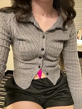 Snapshot of Mei_0906 chatting on April 2026 04:04:01 AM Mei 0906 online show from April 2026 04:04:01 AM