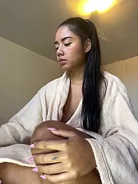  Luana online show from December 2024 11:55:02 AM