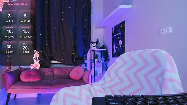 Snapshot of Bunny__of_love chatting on February 2025 04:47:01 PM Bunny of love online show from February 2025 04:47:01 PM