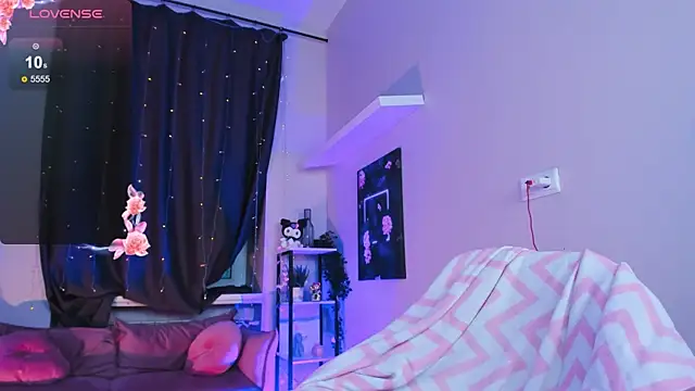 Snapshot of Bunny__of_love chatting on February 2025 07:53:02 PM Bunny of love online show from February 2025 07:53:02 PM