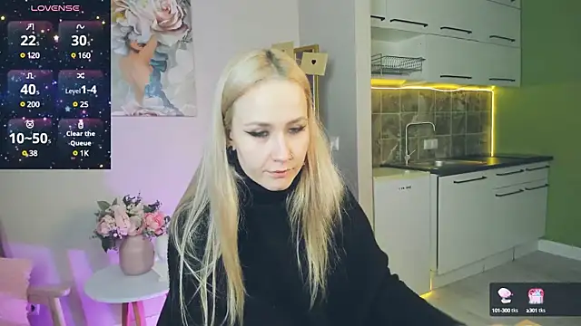 Snapshot of Bunny__of_love chatting on February 2025 01:38:02 PM Bunny of love online show from February 2025 01:38:02 PM