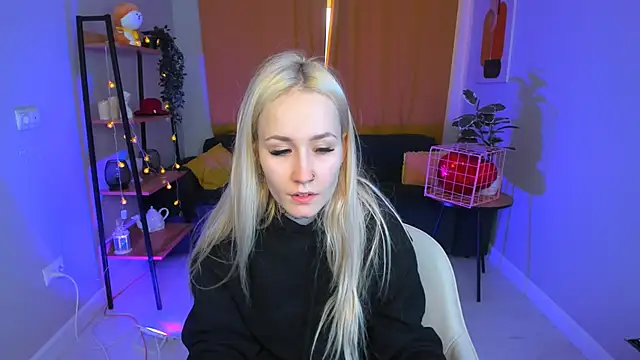 Snapshot of Bunny__of_love chatting on March 2025 01:40:01 PM Bunny of love online show from March 2025 01:40:01 PM