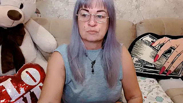 SiberiabBerry online show from November 2025 01:17:01 AM