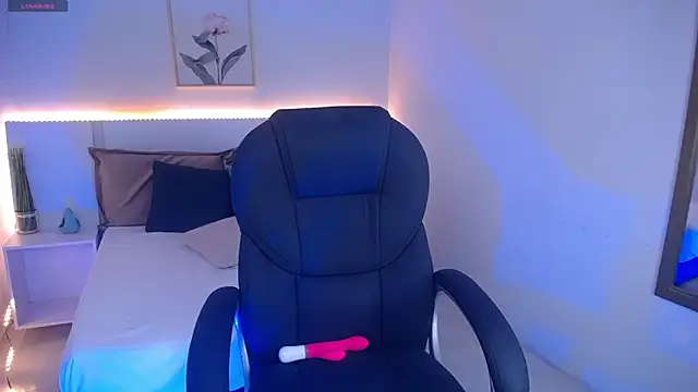 violeta leon online show from December 2024 09:40:02 AM