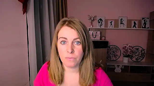 Hot Milady online show from January 2025 08:11:02 AM