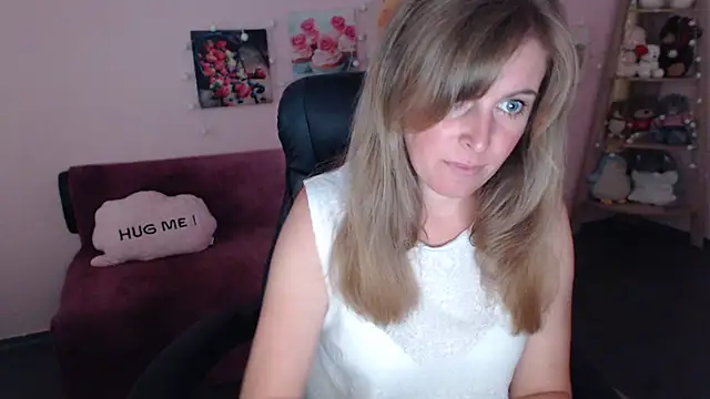 Hot Milady online show from July 2026 07:15:02 AM