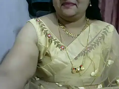 Snapshot of Naughty_Nityaa chatting on January 2025 10:37:02 AM Naughty Nityaa online show from January 2025 10:37:02 AM