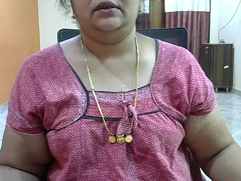 Snapshot of Naughty_Nityaa chatting on February 2025 06:24:01 PM Naughty Nityaa online show from February 2025 06:24:01 PM