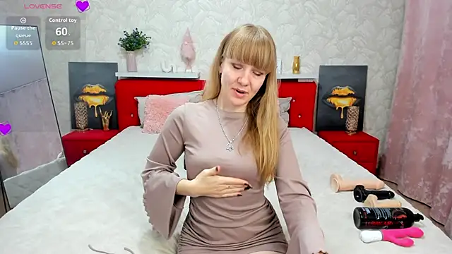 Snapshot of KattyPeachX chatting on October 2025 02:00:01 AM KattyPeachX online show from October 2025 02:00:01 AM