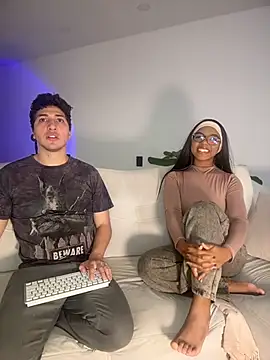 tiana nave online show from May 2026 06:04:02 PM