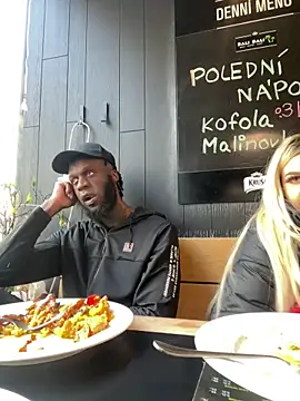 MacTroy online show from April 2026 02:51:01 PM