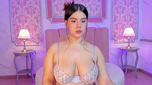 Snapshot of Miamontoya chatting on February 2025 01:14:01 PM Miamontoya online show from February 2025 01:14:01 PM