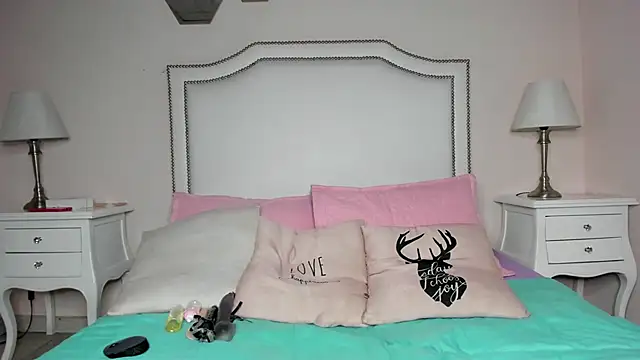 Snapshot of KIMAPRIL chatting on March 2025 08:18:02 PM KIMAPRIL online show from March 2025 08:18:02 PM