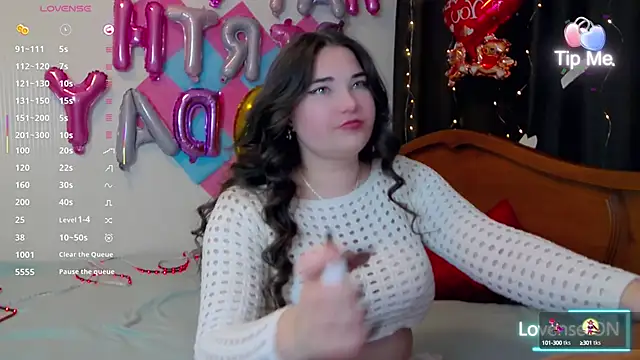 Lillianhot68 online show from February 2025 01:19:02 PM