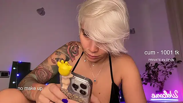 daddyspixxie420 online show from October 2025 09:09:01 AM