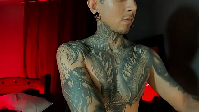 Snapshot of Travistanner_28 chatting on March 2026 08:20:01 AM Travistanner 28 online show from March 2026 08:20:01 AM