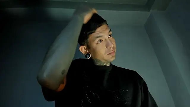 Snapshot of Travistanner_28 chatting on April 2026 09:55:01 AM Travistanner 28 online show from April 2026 09:55:01 AM