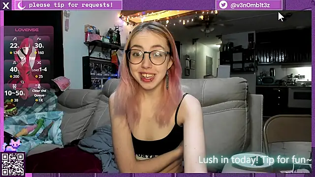 v3n0mb1t3z online show from November 2025 01:31:01 AM