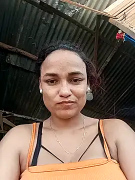 Snapshot of luna_hell chatting on December 2024 12:02:01 PM luna hell online show from December 2024 12:02:01 PM