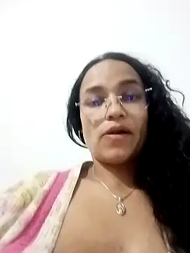 Snapshot of luna_hell chatting on November 2025 11:48:02 PM luna hell online show from November 2025 11:48:02 PM