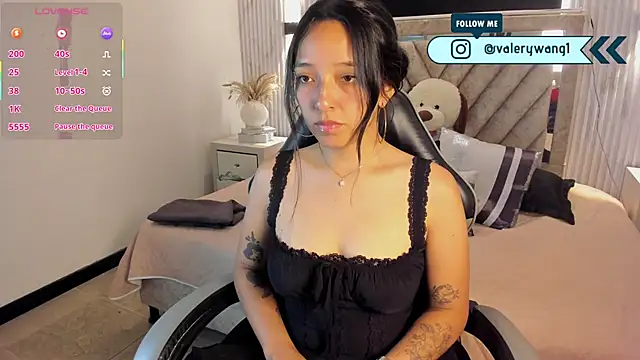 Valery wang online show from March 2026 12:11:01 PM