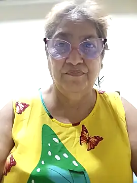 Snapshot of florecita69 chatting on March 2026 01:45:02 AM florecita69 online show from March 2026 01:45:02 AM