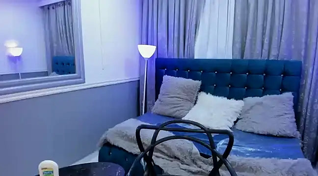 Mayaa ross online show from December 2024 06:15:01 AM