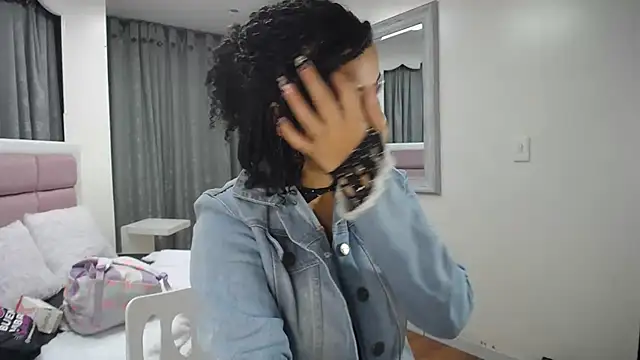 Mayaa ross online show from February 2025 12:40:01 AM