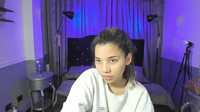 Mayaa ross online show from September 2025 02:22:02 AM