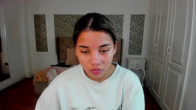 Mayaa ross online show from September 2025 02:04:02 AM