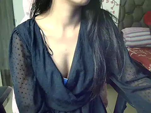 Snapshot of CUTE_princess_143 chatting on February 2026 02:33:01 PM CUTE princess 143 online show from February 2026 02:33:01 PM