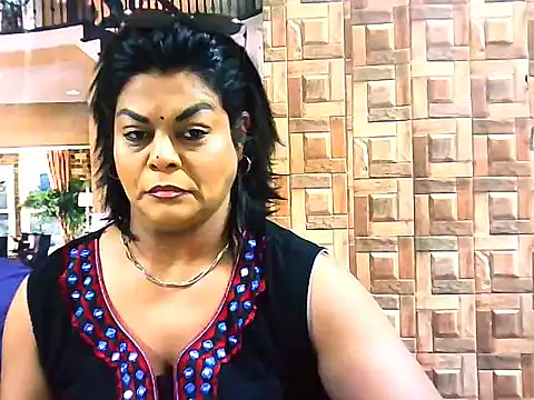 indianCherryPie online show from October 2025 05:38:02 AM