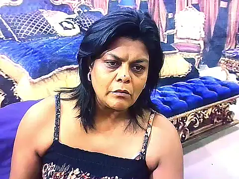 indianCherryPie online show from November 2025 05:39:02 AM