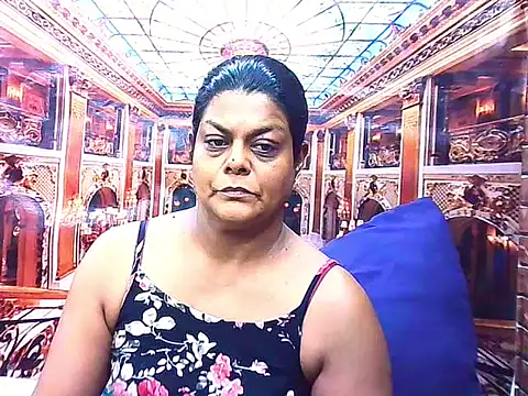 indianCherryPie online show from December 2025 05:48:02 AM