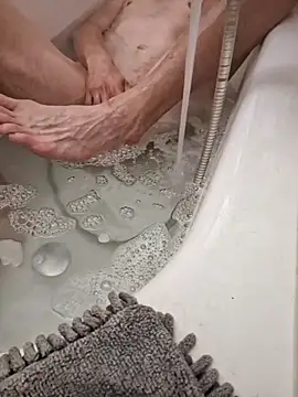 hotbi1981 online show from September 2025 11:32:02 PM